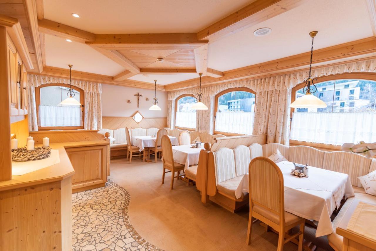 Hotel Garni Apart Tina Ischgl Exterior photo