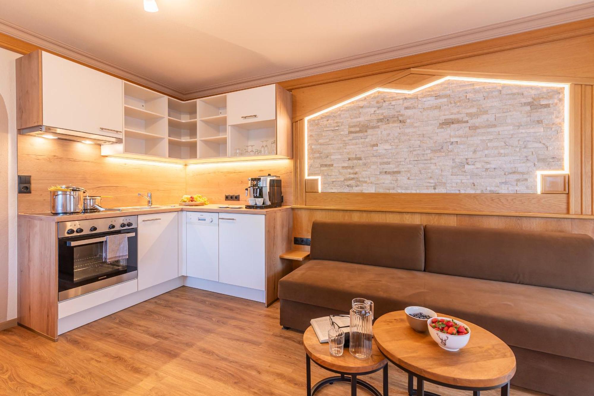 Hotel Garni Apart Tina Ischgl Exterior photo