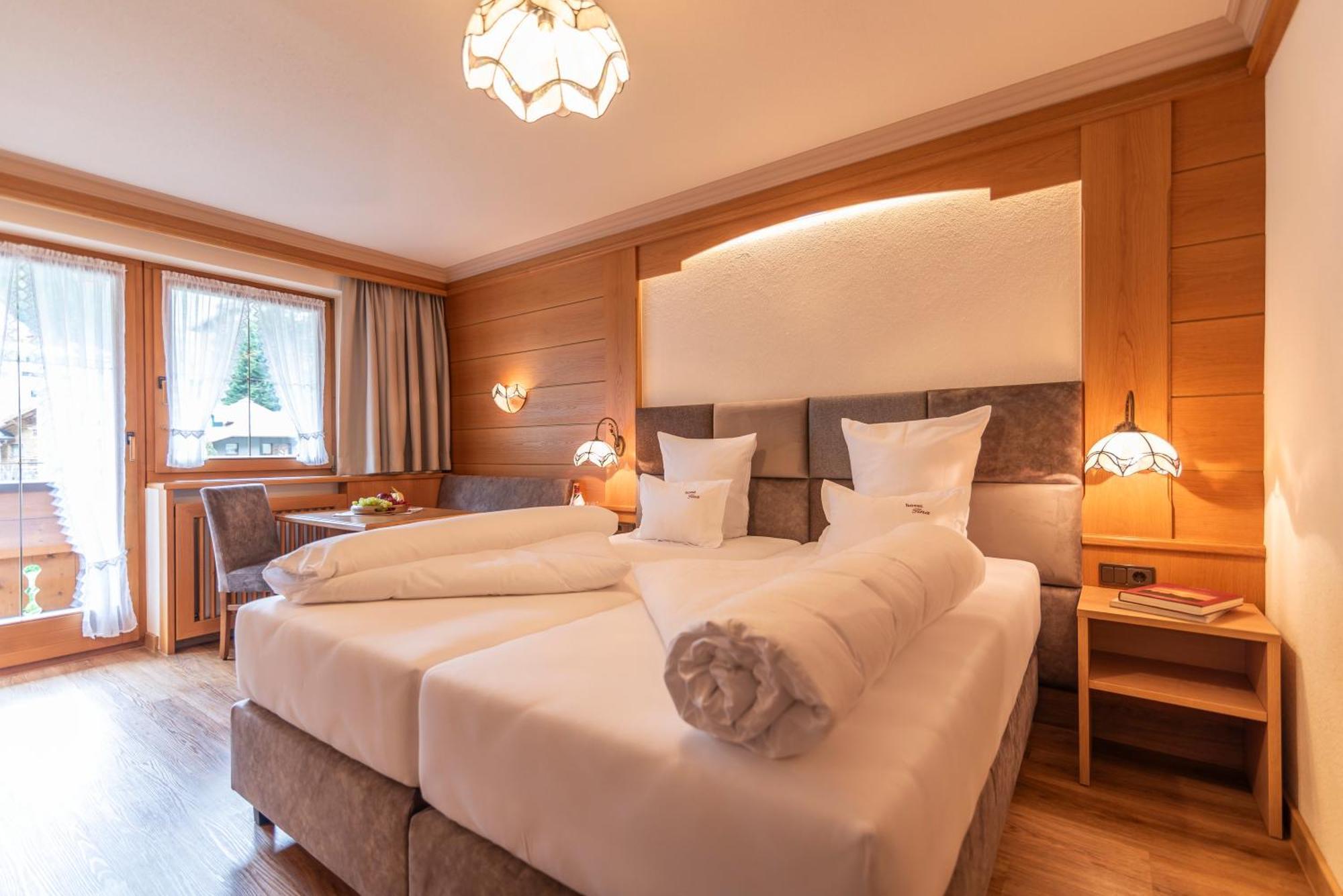 Hotel Garni Apart Tina Ischgl Exterior photo
